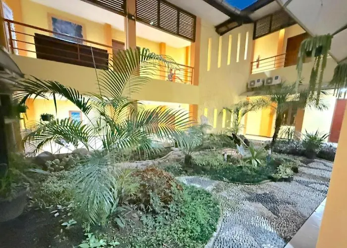 Pondok Jatim Park Hotel & Cafe Batu 
